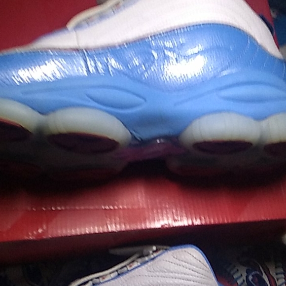 IVERSONS - Picture 3 of 4